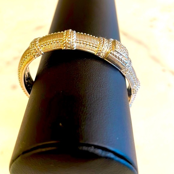 Judith Ripka Sterling Silver hinged cuff - Picture 8 of 13